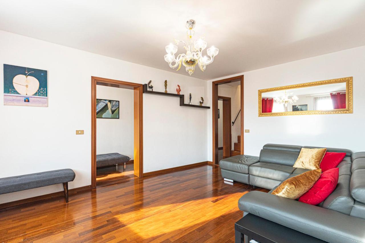 Rialto Apartment With Canal Grande View Venecia Exterior foto